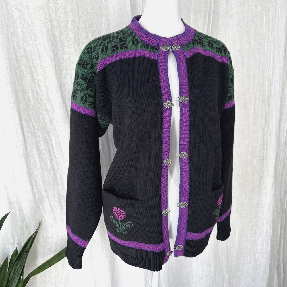 Vintage Hand Knit Cardigan Sweater L Dark Cottage Whimsigoth Indie Folk Grandma